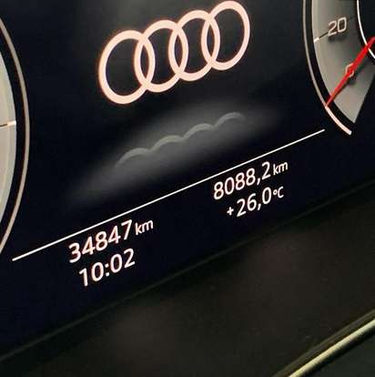 AUDI-Q5-2022
