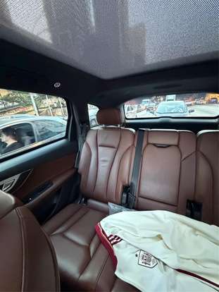 AUDI-Q7-2017