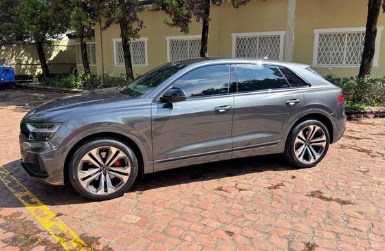 AUDI Q8 3.0 TFSI GASOLINA PERFORMANCE QUATTRO TIPTRONIC