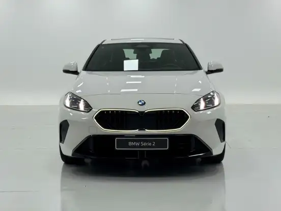 BMW-220i-2025
