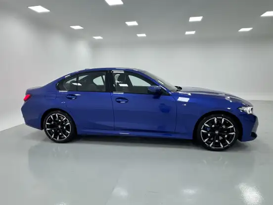 BMW-320i-2026