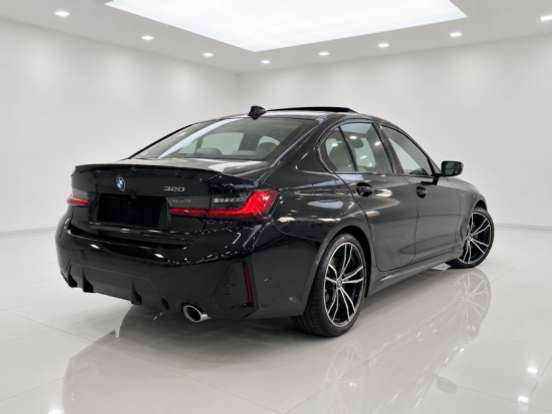 BMW-320i-2.0 16V TURBO FLEX M SPORT AUTOMÁTICO BMW-320i-2022