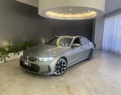 BMW 320i 2.0 16V TURBO FLEX M SPORT AUTOMÁTICO BMW 320i 2.0 16V TURBO FLEX M SPORT AUTOMÁTICO