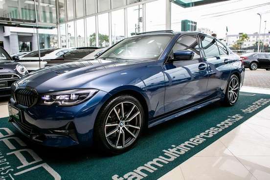 BMW-320i-2021