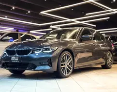 BMW 320i 2.0 16V TURBO GASOLINA SPORT GP AUTOMÁTICO BMW 320i 2.0 16V TURBO GASOLINA SPORT GP AUTOMÁTICO