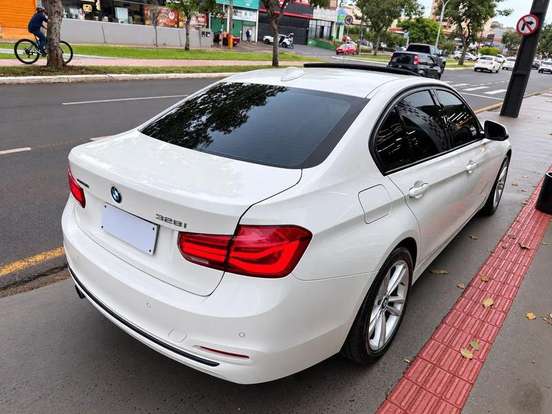 BMW-328i-2016