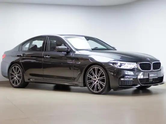 BMW-540i-3.0 24V TURBO GASOLINA M SPORT AUTOMÁTICO BMW-540i-2018