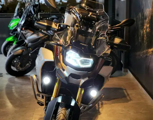 BMW-F 850 GS ADVENTURE PREMIUM-2021