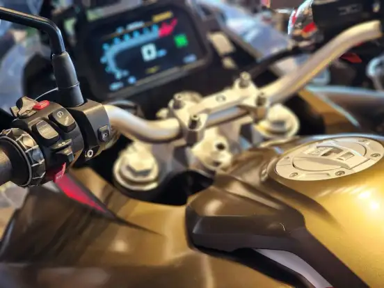 BMW-F 850 GS ADVENTURE PREMIUM BMW-F 850 GS ADVENTURE PREMIUM-2021