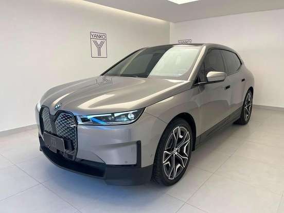 BMW-iX-2023