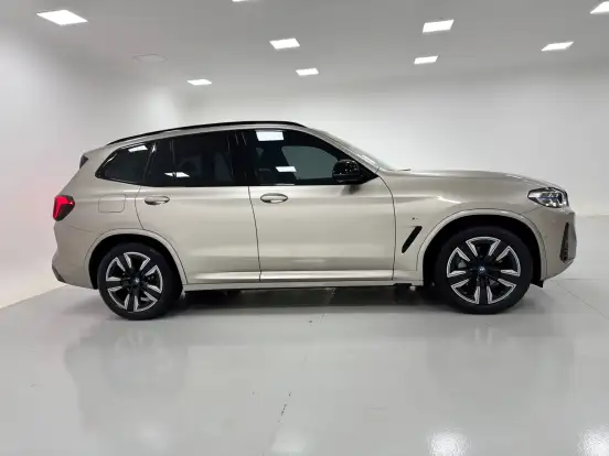 BMW-iX3-ELÉTRICO M SPORT BMW-iX3-2023