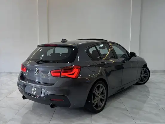 BMW-M 135i-3.0 24V TURBO GASOLINA 4P AUTOMÁTICO BMW-M 135i-2015