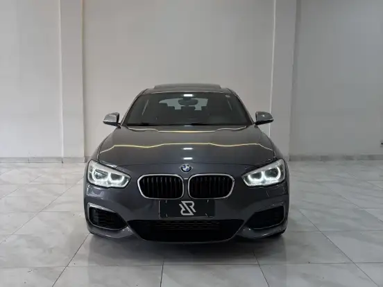 BMW-M 135i-3.0 24V TURBO GASOLINA 4P AUTOMÁTICO BMW-M 135i-2015