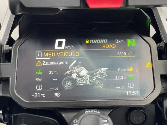 BMW-R 1250 GS PREMIUM TRIPLE BLACK-2023