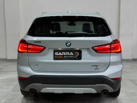 BMW-X1-2.0 16V TURBO ACTIVEFLEX SDRIVE20I X-LINE 4P AUTOMÁTICO BMW-X1-2019