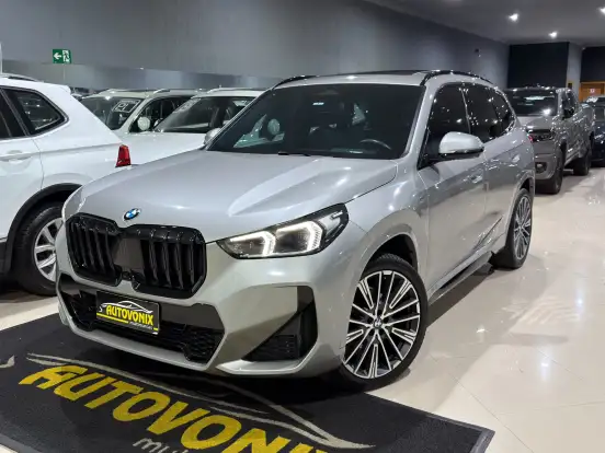BMW-X1-2024