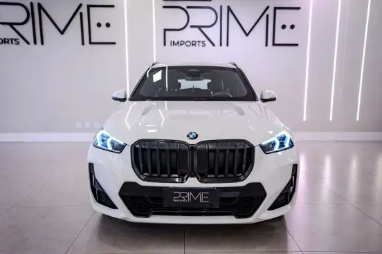 BMW-X1-2023