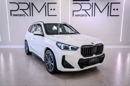 BMW-X1-2023