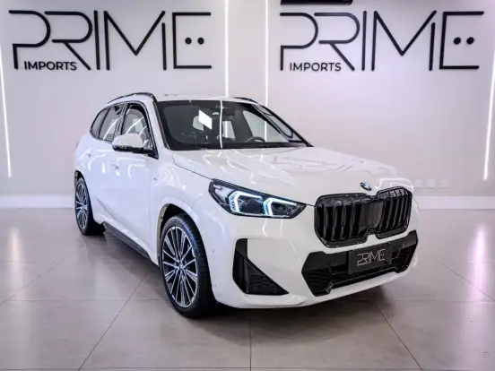 BMW-X1-2.0 16V TURBO GASOLINA SDRIVE20I M SPORT STEPTRONIC BMW-X1-2023
