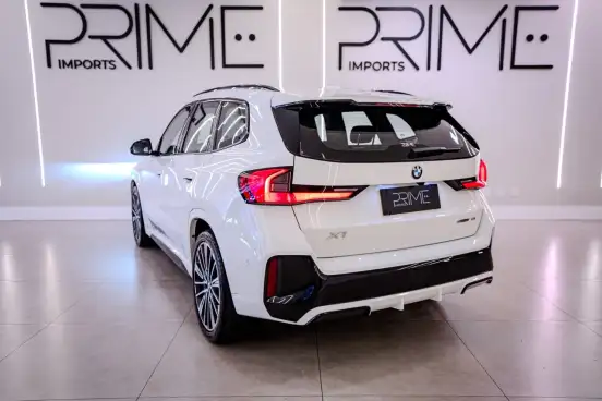 BMW-X1-2023