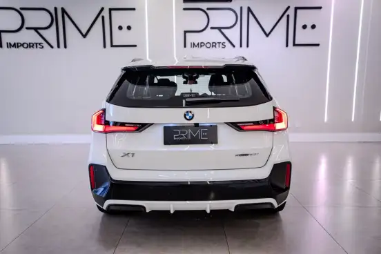 BMW-X1-2023