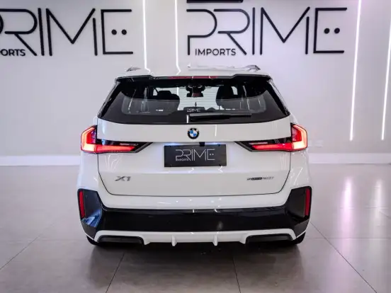BMW-X1-2.0 16V TURBO GASOLINA SDRIVE20I M SPORT STEPTRONIC BMW-X1-2023