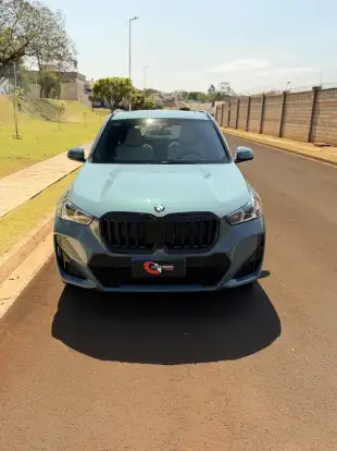 BMW-X1-2025