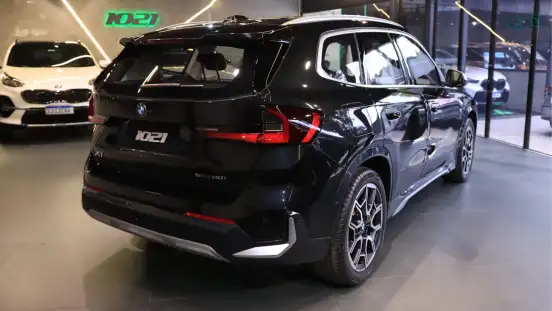 BMW-X1-2.0 16V TURBO GASOLINA SDRIVE20I X-LINE STEPTRONIC BMW-X1-2023