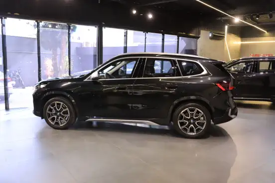 BMW-X1-2.0 16V TURBO GASOLINA SDRIVE20I X-LINE STEPTRONIC BMW-X1-2023