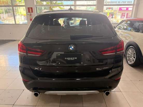 BMW-X1-2.0 16V TURBO ACTIVEFLEX SDRIVE20I 4P AUTOMÁTICO BMW-X1-2020