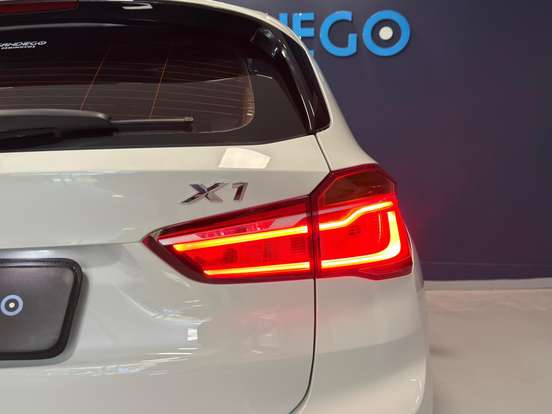 BMW-X1-2.0 16V TURBO ACTIVEFLEX SDRIVE20I 4P AUTOMÁTICO BMW-X1-2017