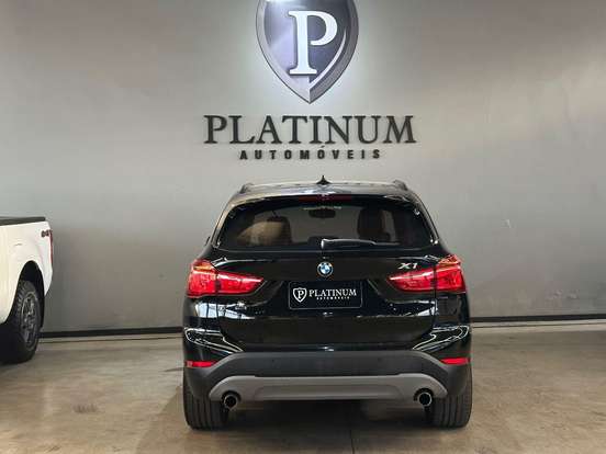 BMW-X1-2016