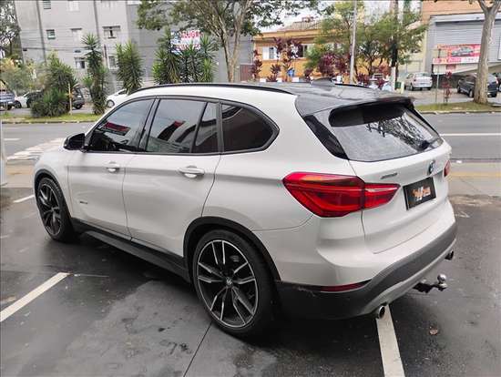 BMW-X1-2.0 16V TURBO ACTIVEFLEX SDRIVE20I 4P AUTOMÁTICO BMW-X1-2017