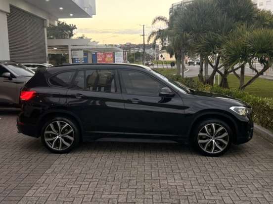 BMW-X1-2.0 16V TURBO ACTIVEFLEX SDRIVE20I GP 4P AUTOMÁTICO BMW-X1-2022