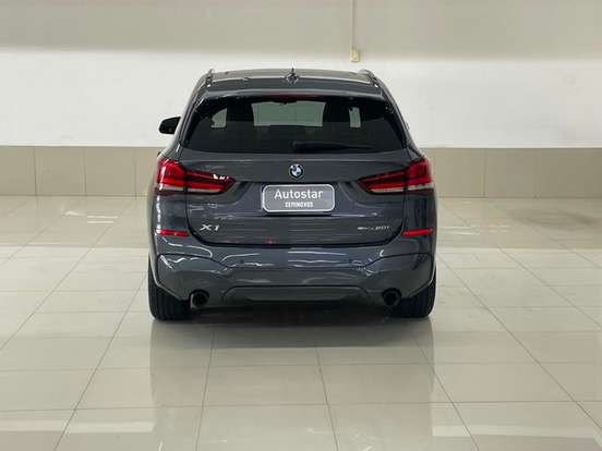 BMW-X1-2022
