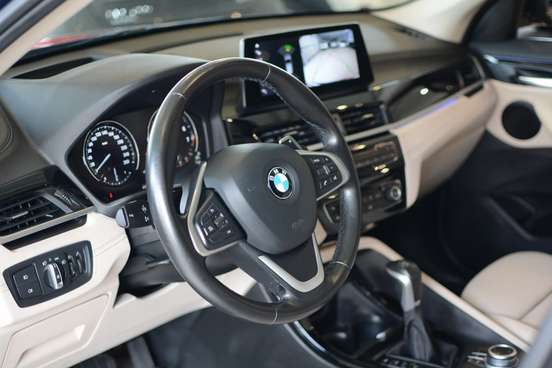 BMW-X1-2021