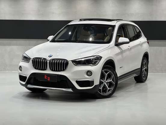 BMW-X1-2.0 16V TURBO ACTIVEFLEX SDRIVE20I X-LINE 4P AUTOMÁTICO BMW-X1-2016