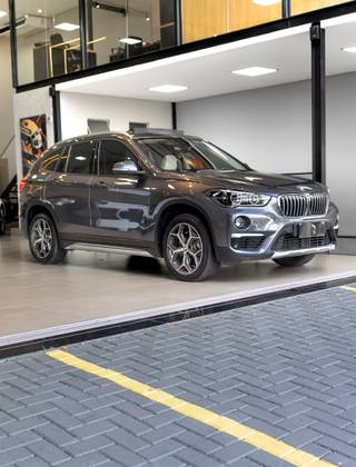 BMW X1 2.0 16V TURBO ACTIVEFLEX SDRIVE20I X-LINE 4P AUTOMÁTICO