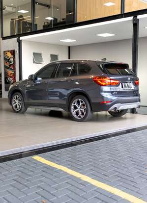 BMW-X1-2.0 16V TURBO ACTIVEFLEX SDRIVE20I X-LINE 4P AUTOMÁTICO BMW-X1-2019