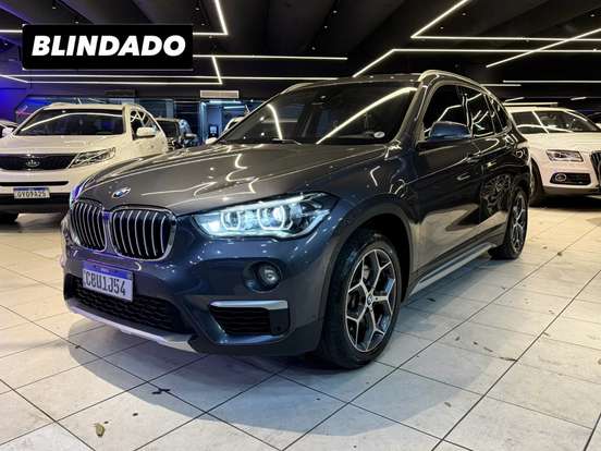 BMW-X1-2.0 16V TURBO ACTIVEFLEX SDRIVE20I X-LINE 4P AUTOMÁTICO BMW-X1-2019