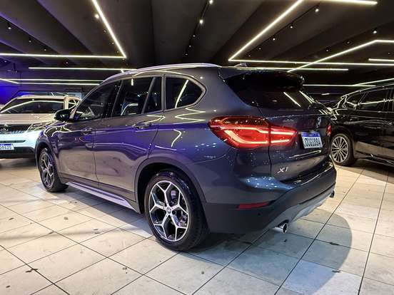 BMW-X1-2.0 16V TURBO ACTIVEFLEX SDRIVE20I X-LINE 4P AUTOMÁTICO BMW-X1-2019
