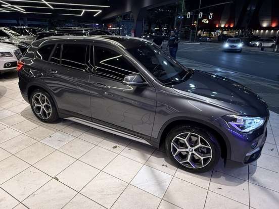 BMW-X1-2.0 16V TURBO ACTIVEFLEX SDRIVE20I X-LINE 4P AUTOMÁTICO BMW-X1-2019