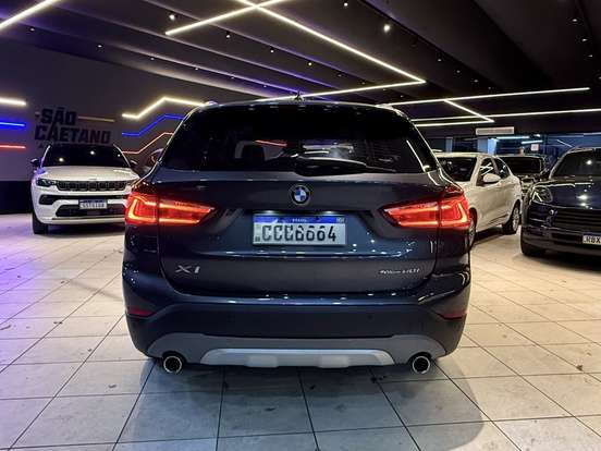 BMW-X1-2.0 16V TURBO ACTIVEFLEX SDRIVE20I X-LINE 4P AUTOMÁTICO BMW-X1-2019