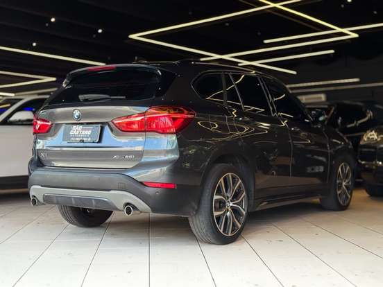 BMW-X1-2019
