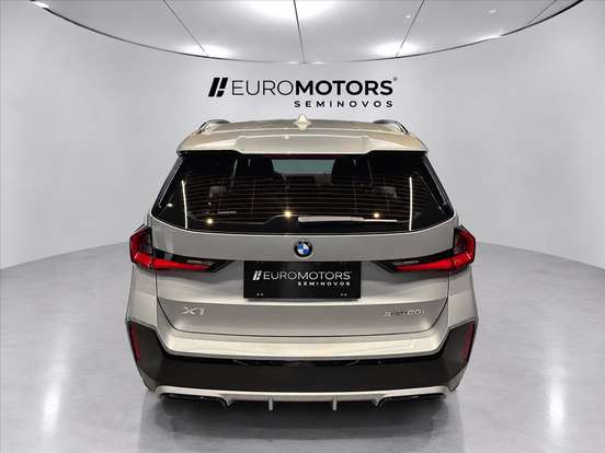 BMW-X1-2.0 16V TURBO GASOLINA SDRIVE20I M SPORT STEPTRONIC BMW-X1-2024