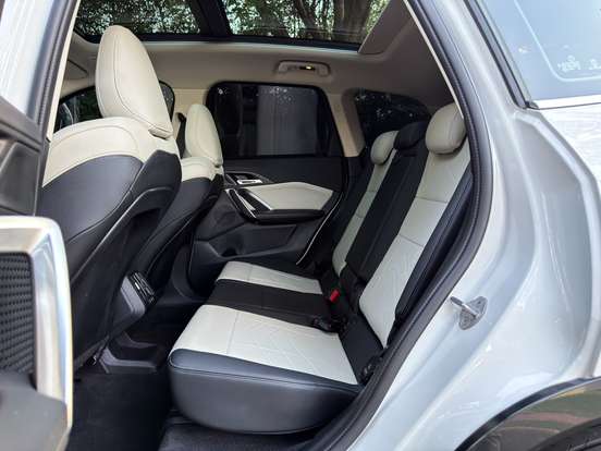 BMW-X1-2.0 16V TURBO GASOLINA SDRIVE20I X-LINE STEPTRONIC BMW-X1-2024