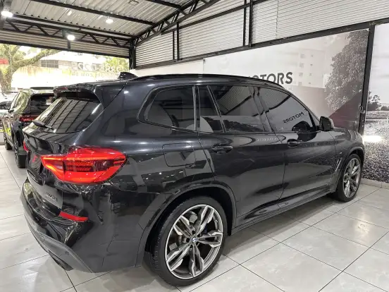 BMW-X3-2021