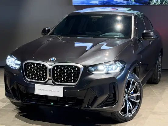 BMW-X4-2025