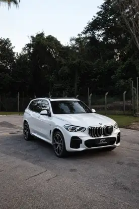 BMW-X5-2022