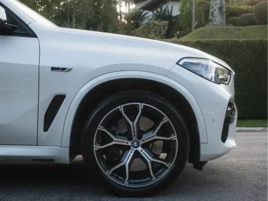 BMW-X5-3.0 I6 TURBO HÍBRIDO XDRIVE45E M SPORT AUTOMÁTICO BMW-X5-2022